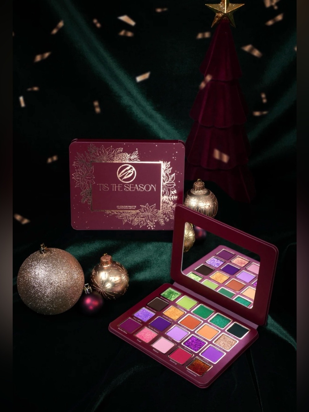 Cosmic Brushes Tis The Season Palette New In Sleeve. No longer made.